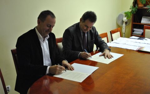 Podpisanie umowy patronackiej z II Liceum Ogólnokształcącym w Zespole Szkół Ogólnokształcących w Nowogardzie