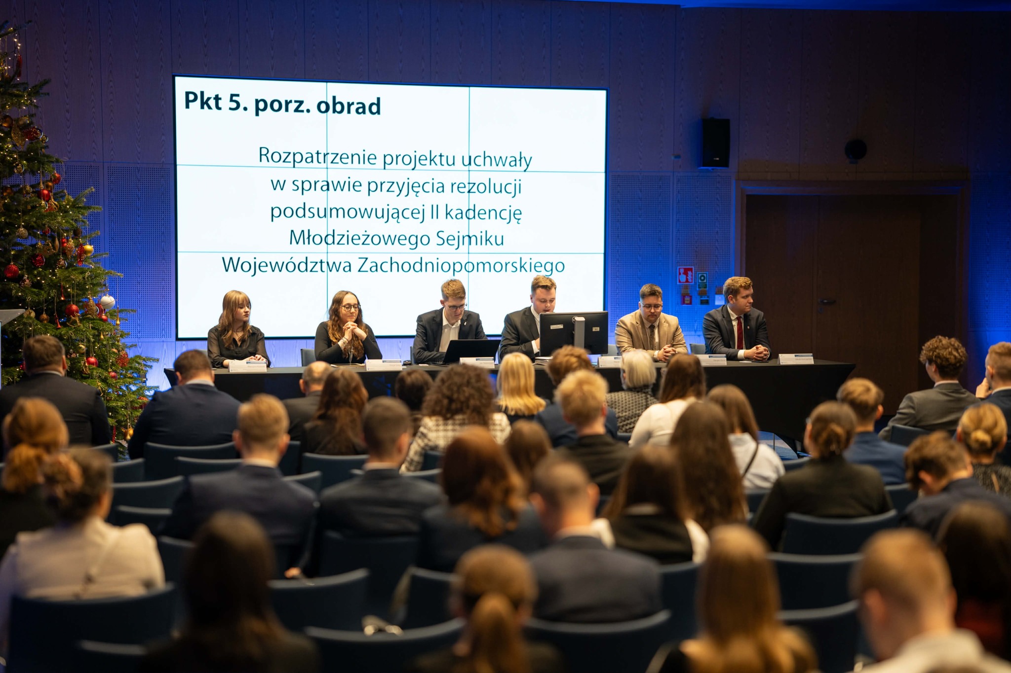 Obrady Młodzieżowego Sejmiku Województwa Zachodniopomorskiego – podziękowania dla WPiA US