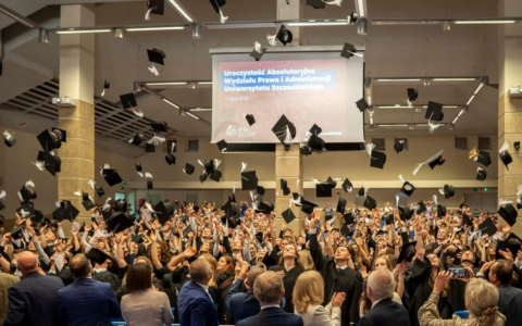 Uroczystość Absolutoryjna Wydziału Prawa i Administracji US – 2025 (fot. + wideo)